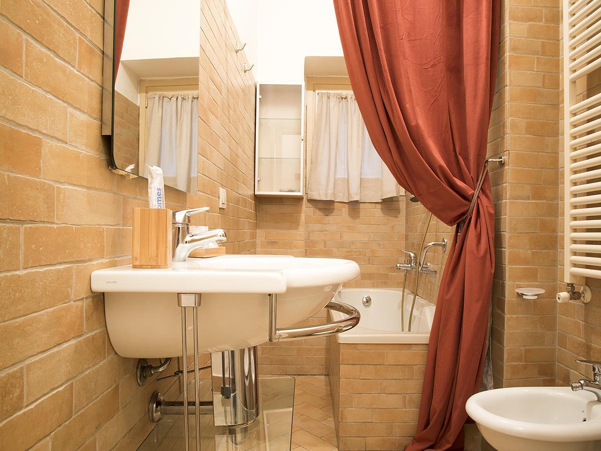 Easyhomes-Disciplini Milan Bagian luar foto