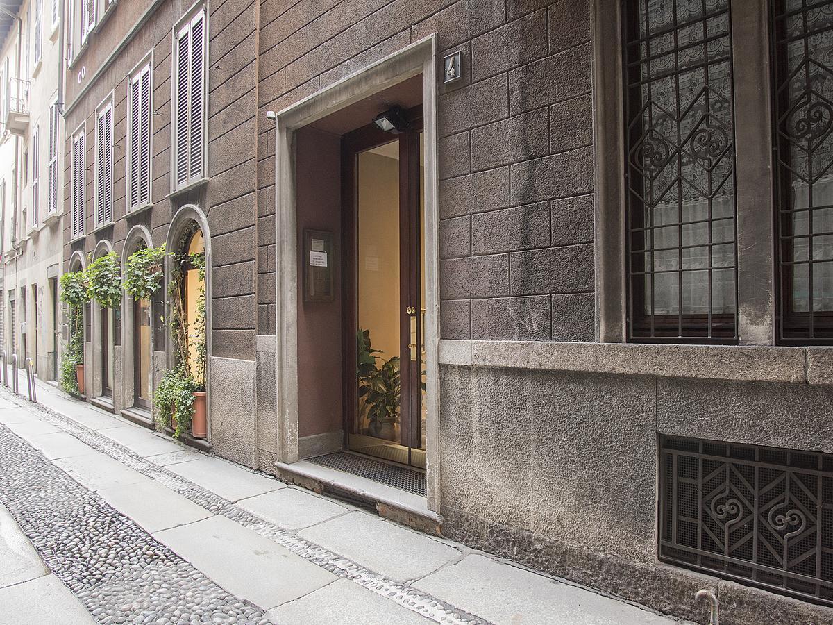 Easyhomes-Disciplini Milan Bagian luar foto