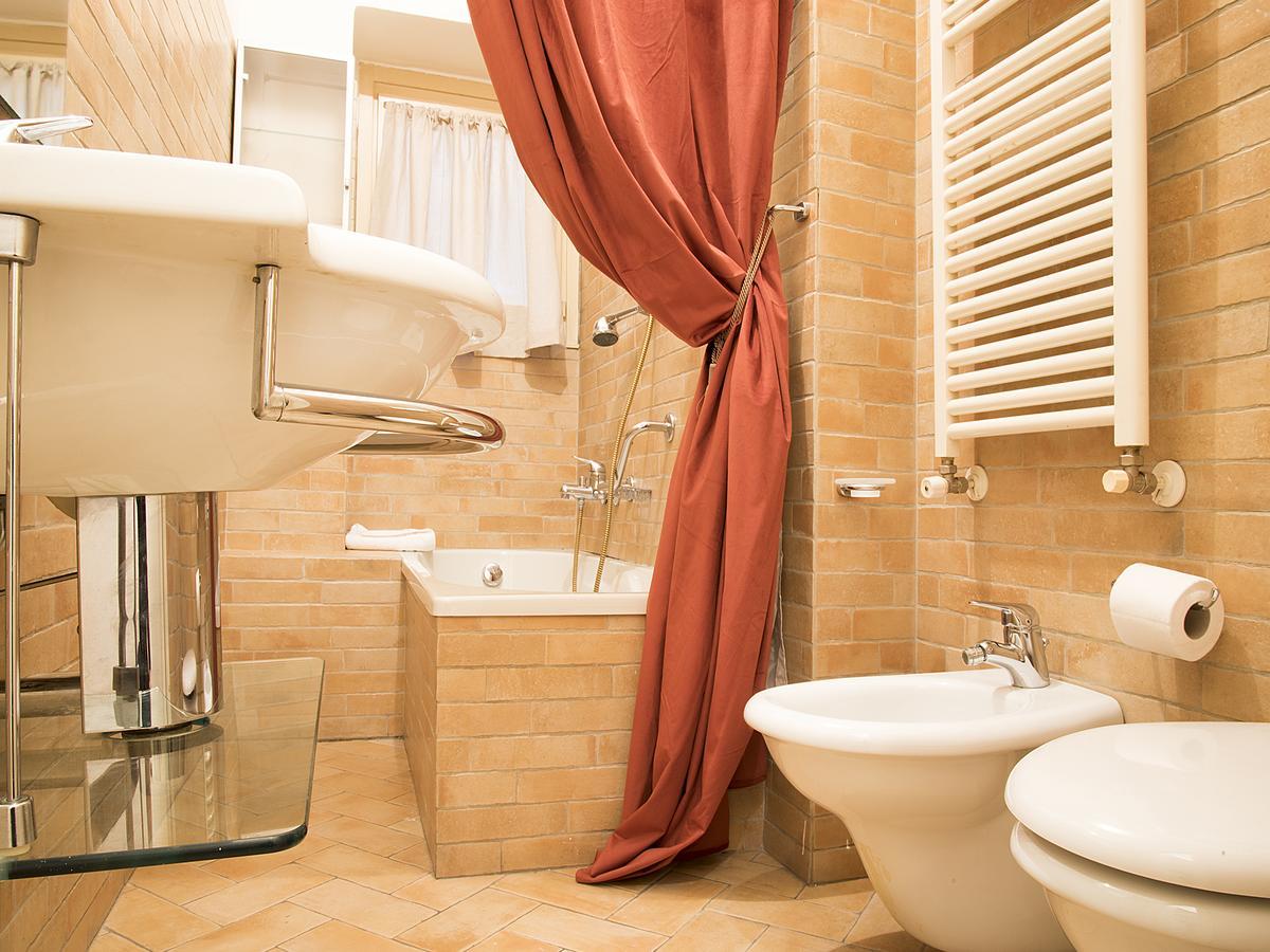 Easyhomes-Disciplini Milan Bagian luar foto