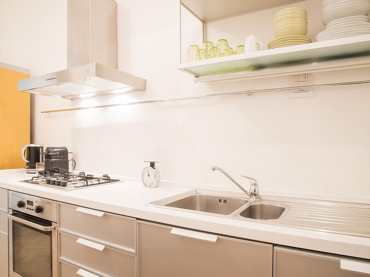 Easyhomes-Disciplini Milan Bagian luar foto
